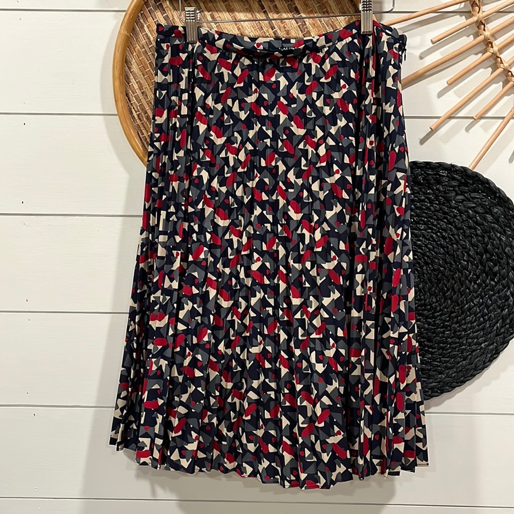 Lauren Ralph Lauren Women's Pleated Crepe Skirt Size 8 geometric $145 retail